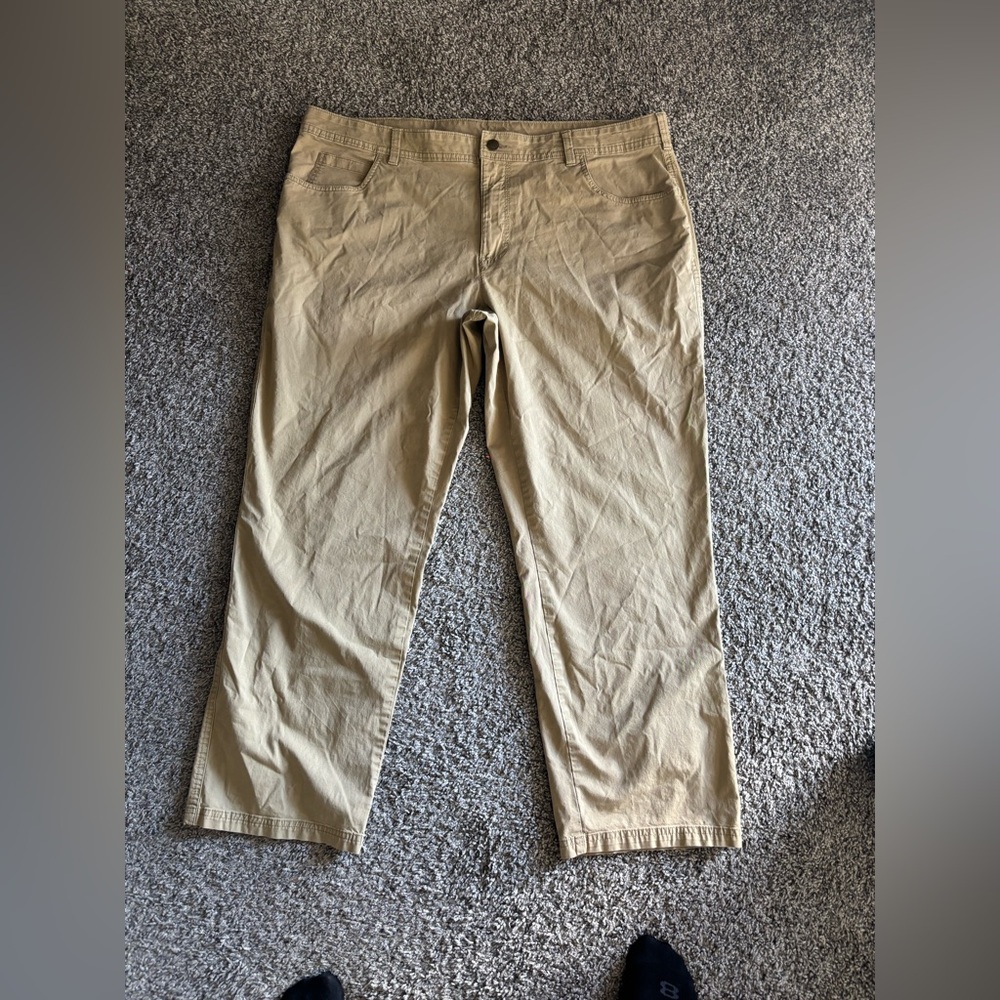 Columbia Men's Tan Pants
